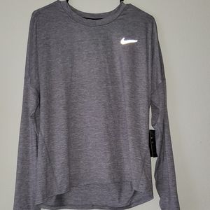 long sleeve shirt is women's size L